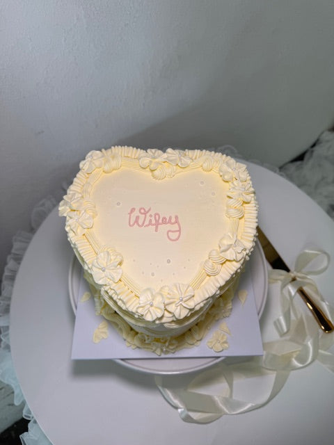 Heart Shaped Vintage Cakes